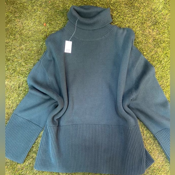 GAP Dark Green Oversized Turtleneck Sweater - Picture 1 of 4